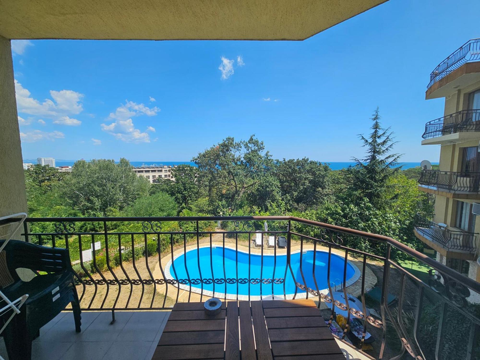 Riviera Sea VillageApartments Golden sands Rum bild
