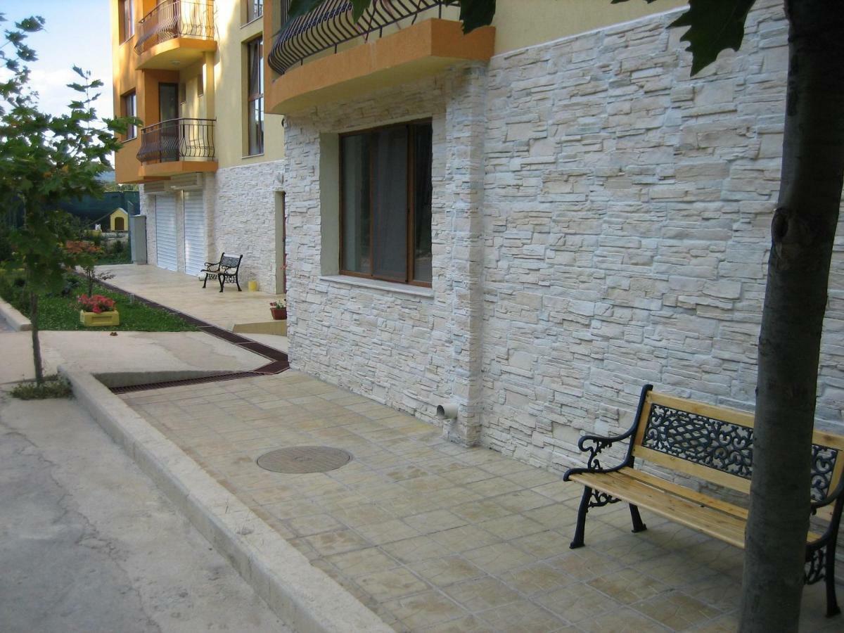Riviera Sea VillageApartments Golden sands Exteriör bild